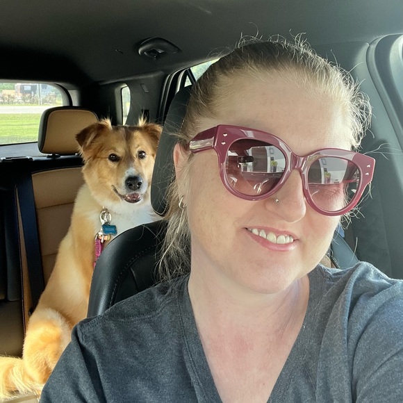 Meet your Posher, GeJa - Picture 2 of 7